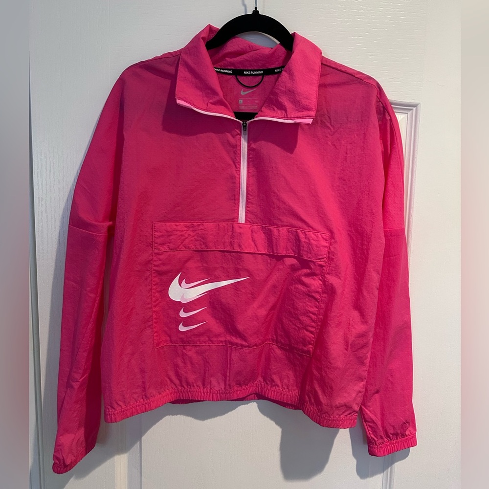 Nike Women's Vibrant Pink Windbreaker Jacket